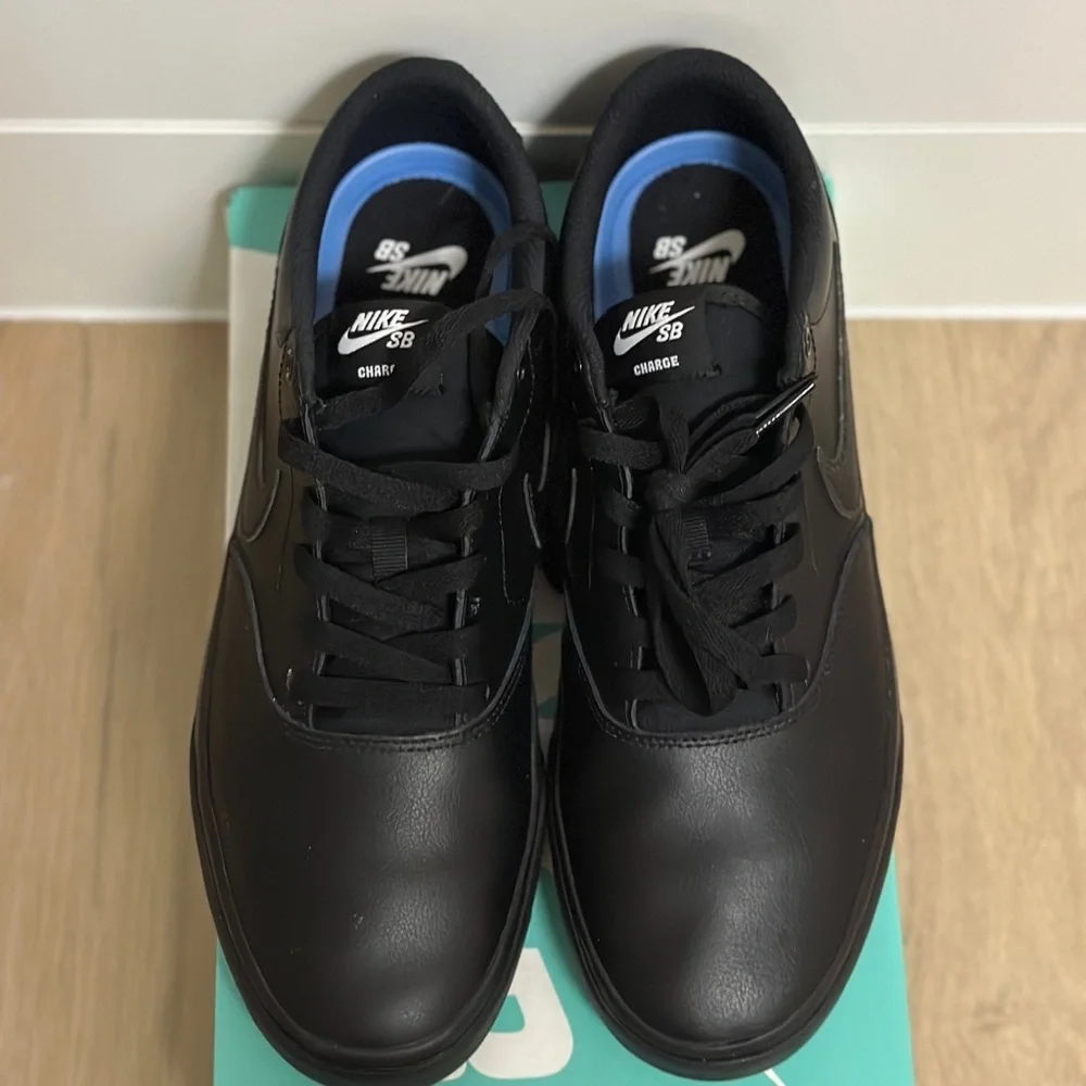 Nike SB Charge Premium